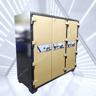  Két sắt Eline 3 cửa khoá cơ có tay nắm